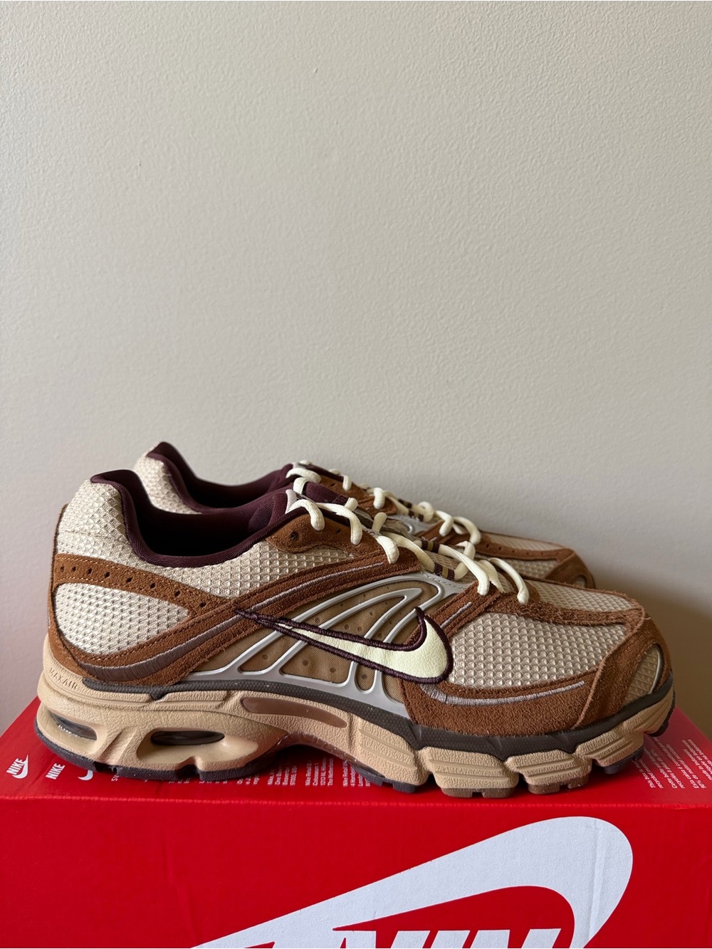 Nike Air Max Moto 2K British Tan IQ3410-281 Men’s Size 10.5